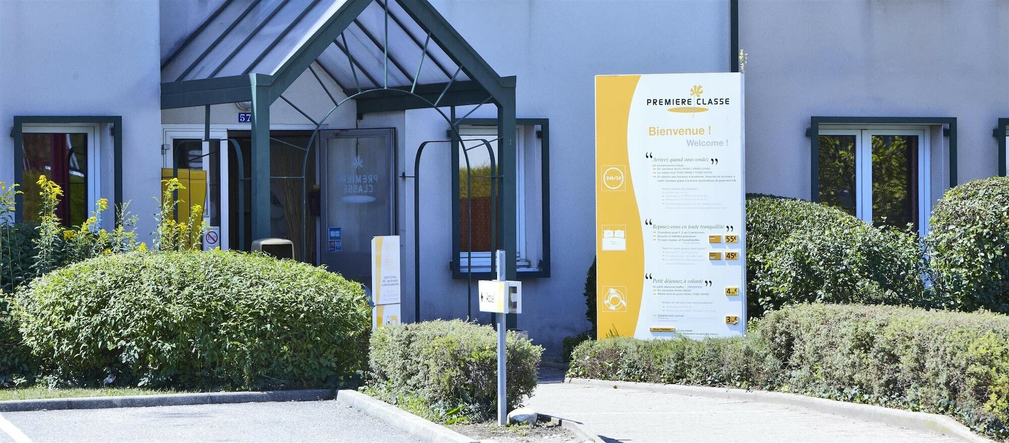 普瑞米尔杰内夫圣杰尼普利经典酒店 圣热尼普伊 外观 照片